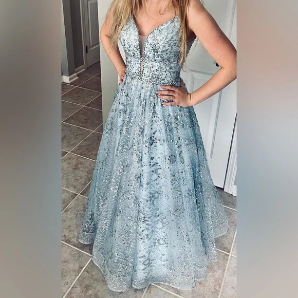 green emerald velvet dress Elegant Light Blue Satin Arabic Evening Dress with Overskirt SF048 Light Blue / 16